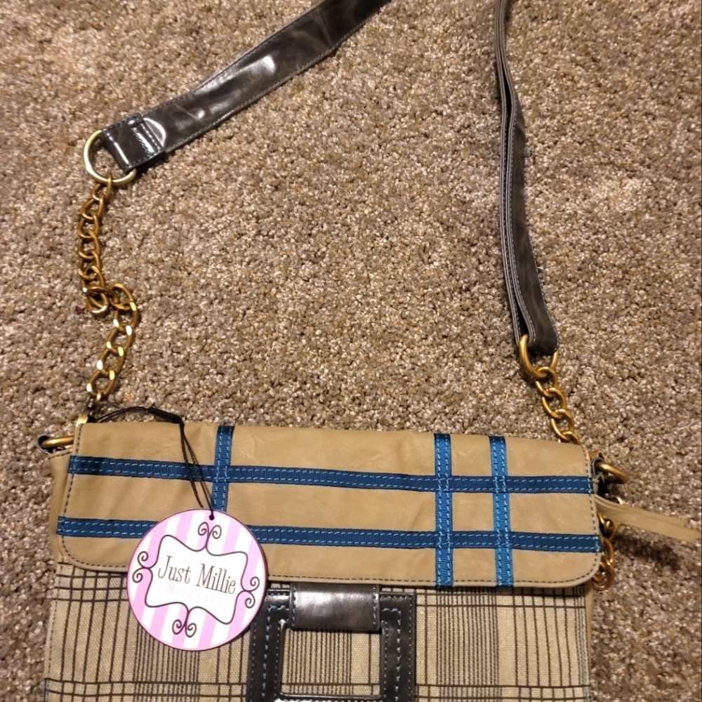Cross body purse